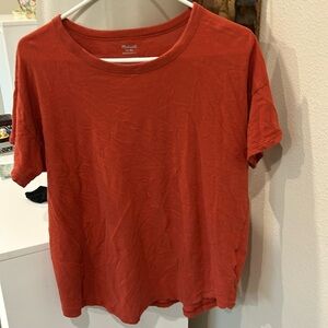 Madewell rust orange tee. Short sleeves. Worn once.
